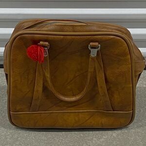 Vintage American Tourister Brown Camel Leather Bag